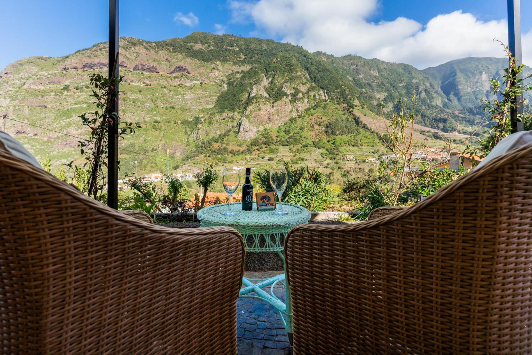 Madeira Surf Lodge Сан-Висенти Экстерьер фото