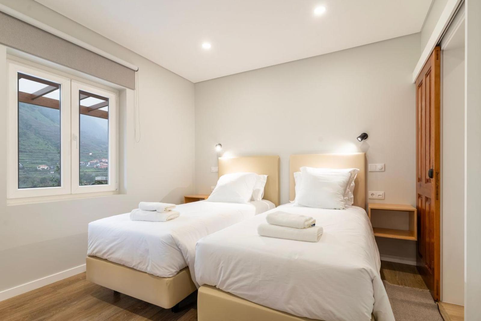 Madeira Surf Lodge Сан-Висенти Экстерьер фото